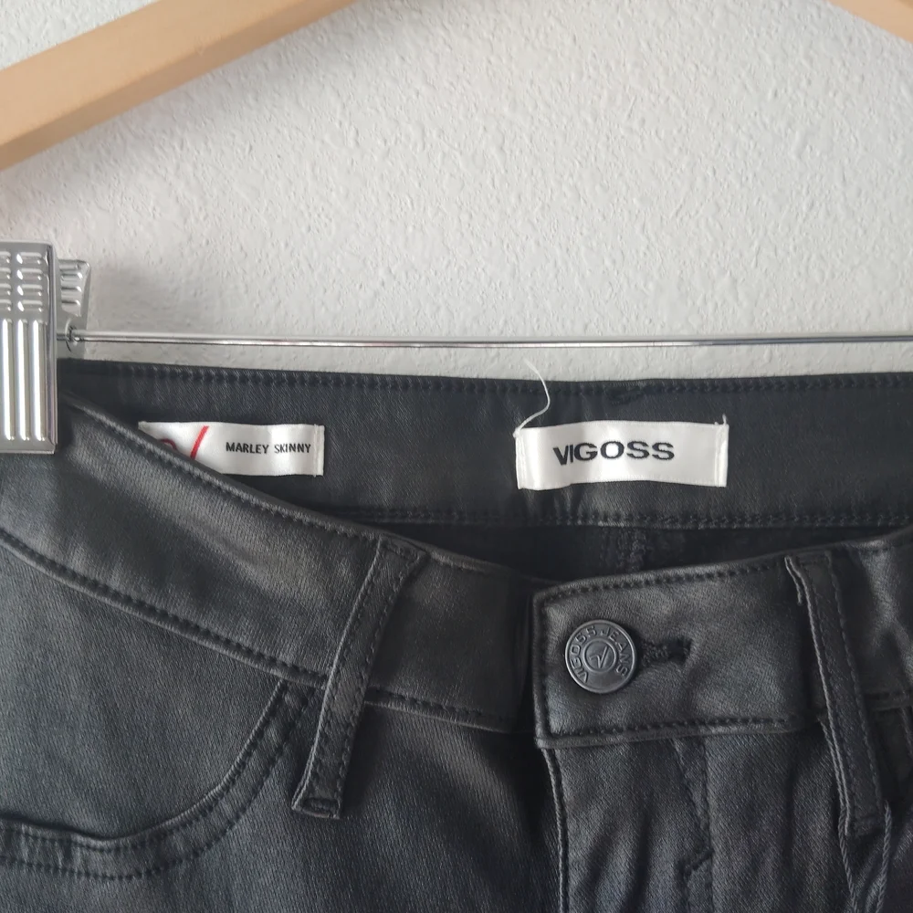 VIGOSS Black Skinny Jeans